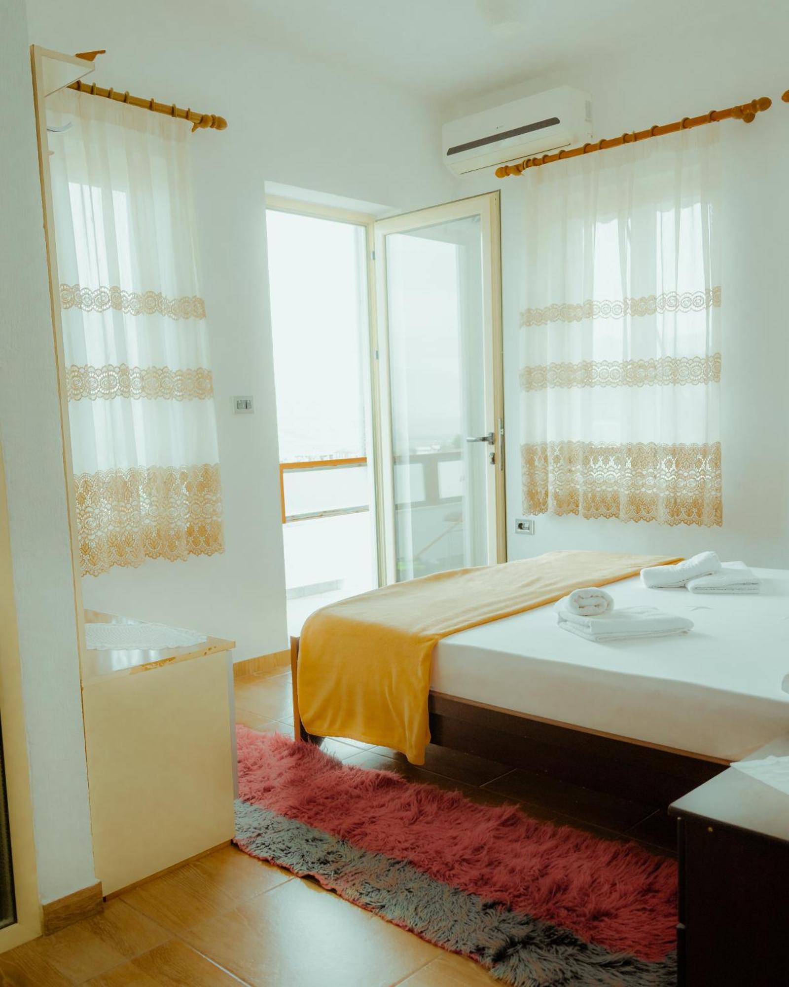 Guesthouse Shtino Gjirokaster Exterior photo