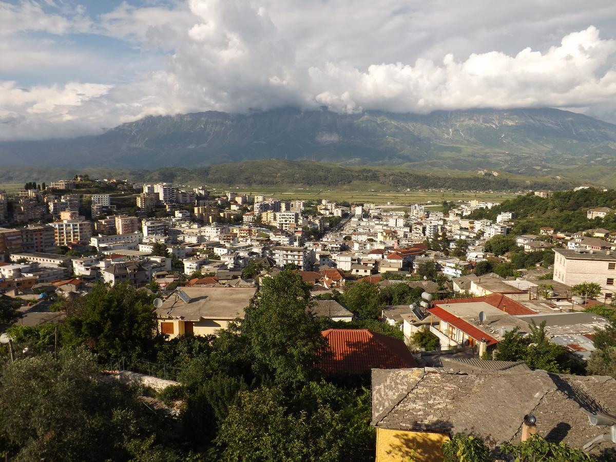 Guesthouse Shtino Gjirokaster Exterior photo